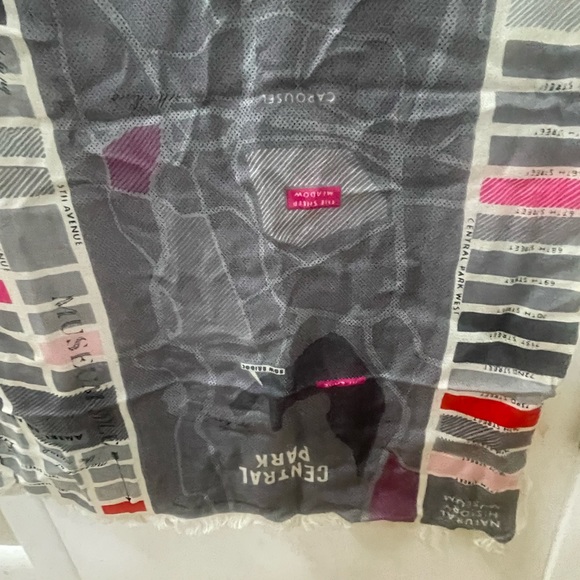 Kate Spade NYC Scarf - Picture 4 of 9